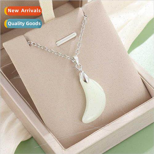 jewelry luminous stone pendant fresh Moon pendant simple fas