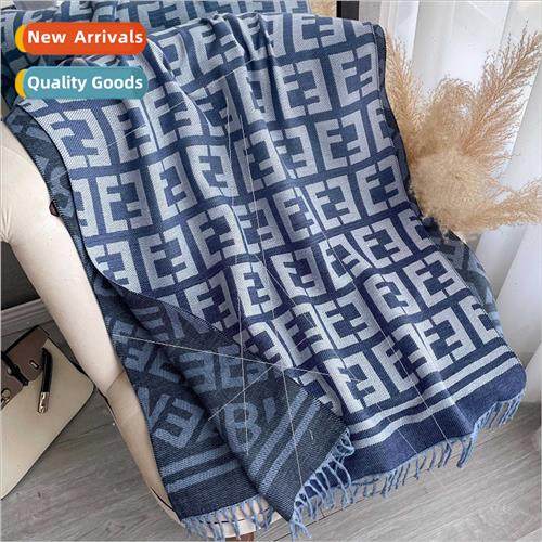 Europe Uned States letters core yarn scarf female winter sim