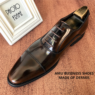 亮面漆皮英伦风尖头皮鞋男