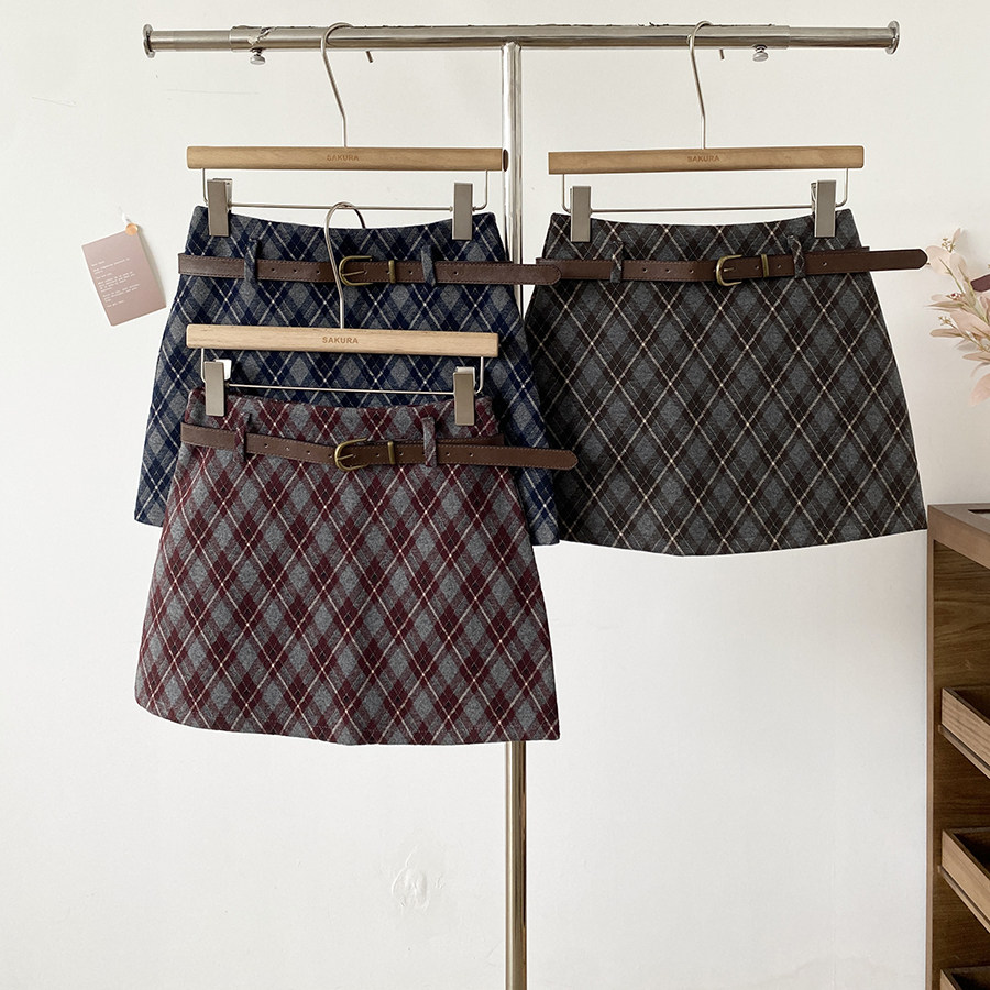 撞色格子毛呢半身裙女2025冬季新款韩版复古a字短裙配腰带防走光
