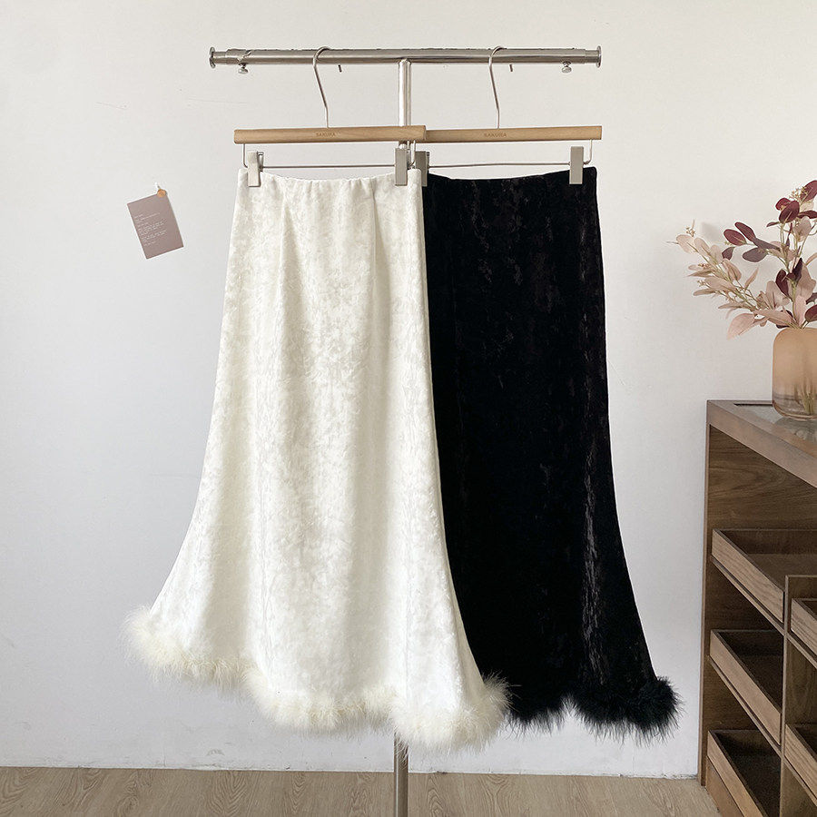 高级感丝绒花边高腰A字半身裙女秋冬新款ins遮跨百搭中长裙毛毛边