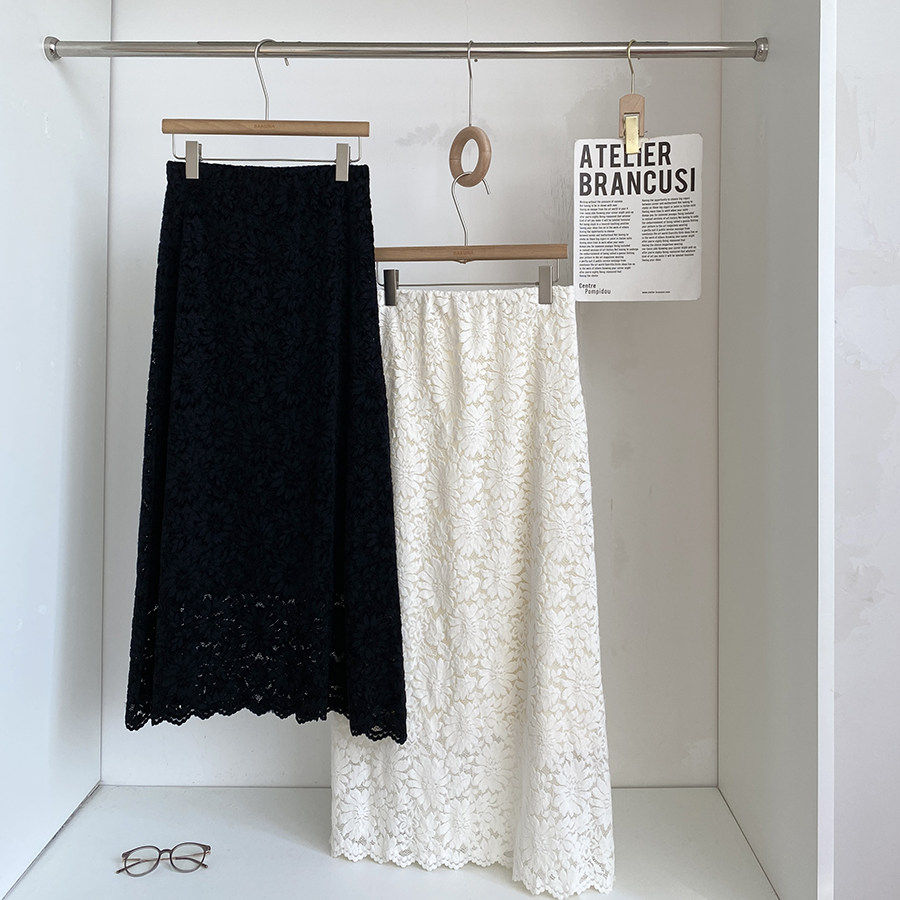 复古蕾丝风A字半身裙女秋冬季法式轻熟优雅高腰显瘦百搭通勤长裙