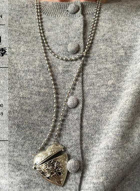 LONSLANACC银色雕花爱心毛衣链