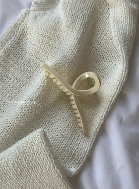 Lonslan acc 优雅大气交叉线抓发夹