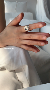 LONSLAN ACC  圆心凹凸质感男女质感佩戴戒指