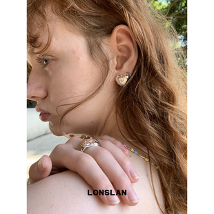 韩系小众设计桃心亮闪耳钉俏皮耳饰 2025ss LONSLAN ACC