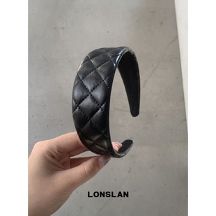 NEW简约秋冬菱格黑色百搭发箍皮质宽版 12.8 头箍 25AW LONSLAN