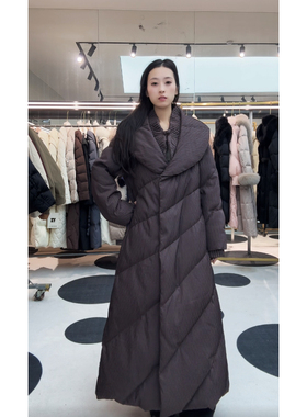 0113芬达    53号 bu退换价格  799 衣长116