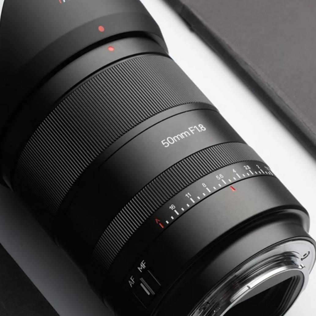 七工匠AF50mm f1.8全画幅自动对焦镜头适用于索尼A7M3M4 R3 R4 R5