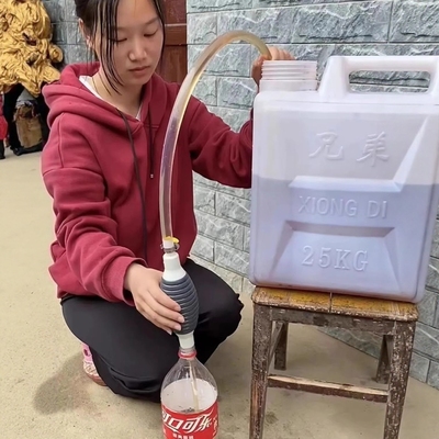 抽油神器大号手压自动吸式尿素废机汽油吸水家用气囊双向气油管泵