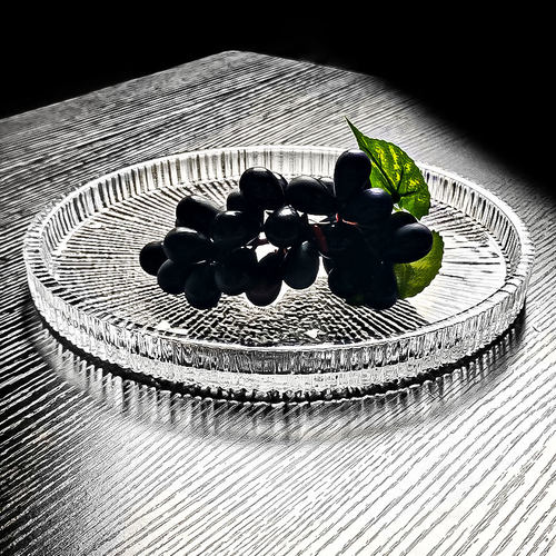 2026新款圆形水晶玻璃托盘水果盘茶盘家用果盘轻奢高档高端高级感