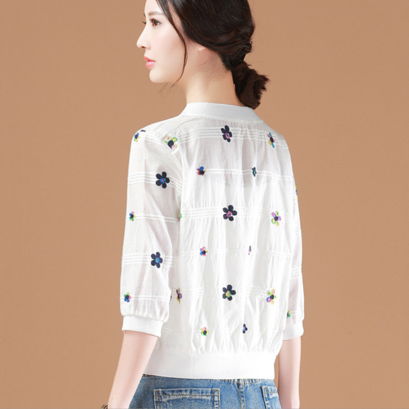 欧阿玛施旗舰店官网2020夏季新款宽松百搭绣花薄款连帽短外套女