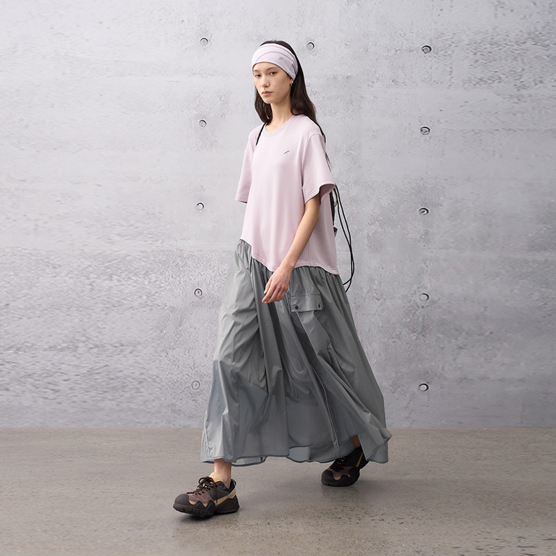 半圆原创设计女装[运动]2026夏季宽松休闲圆领撞色拼接连衣裙女