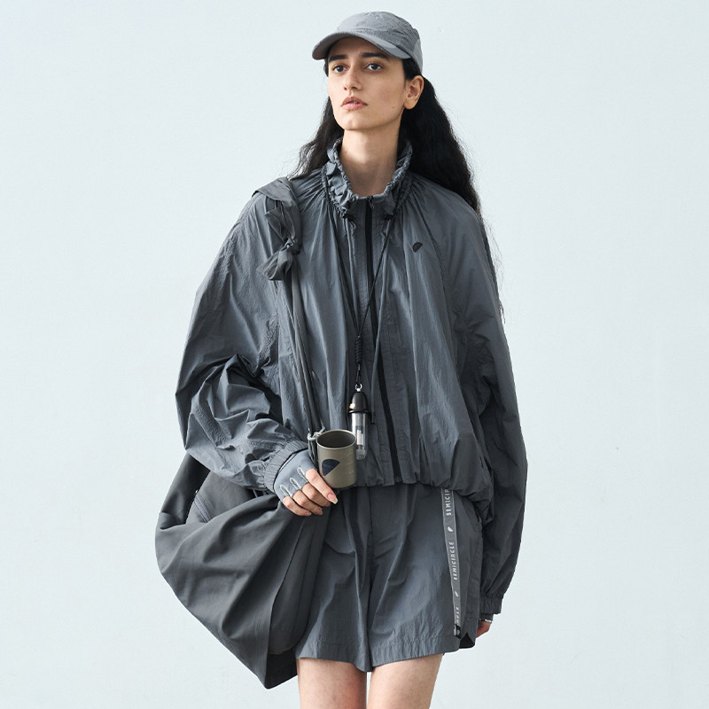 半圆原创设计师女装[运动]2025春秋廓形透气长袖短款防晒衣外套女,女装/女士精品,短外套,淘宝优惠券,粉丝福利购,淘宝优惠卷