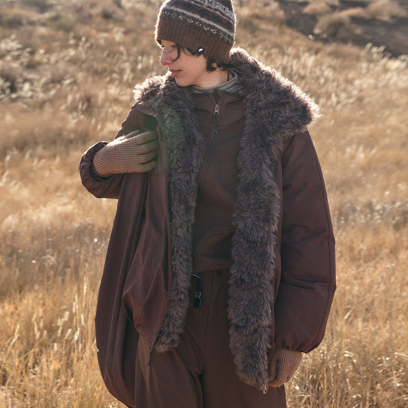 半圆原创设计女装[运动]2025秋冬立领宽松花苞型插肩袖羽绒服女