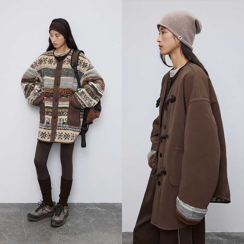 仿羊羔毛面料 半圆女装[复古]2025秋季翻领宽松两面穿毛呢外套女