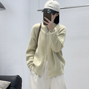 设计师款小众浣熊绒开衫