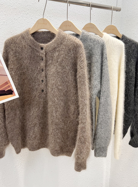 12.24 福利 HOU-73378韩版进口幼崽马海毛五粒扣圆领套头衫