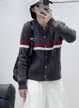 1.18 福利 BGL-8833韩版高配腊肠狗刺绣圆领全羊毛开衫