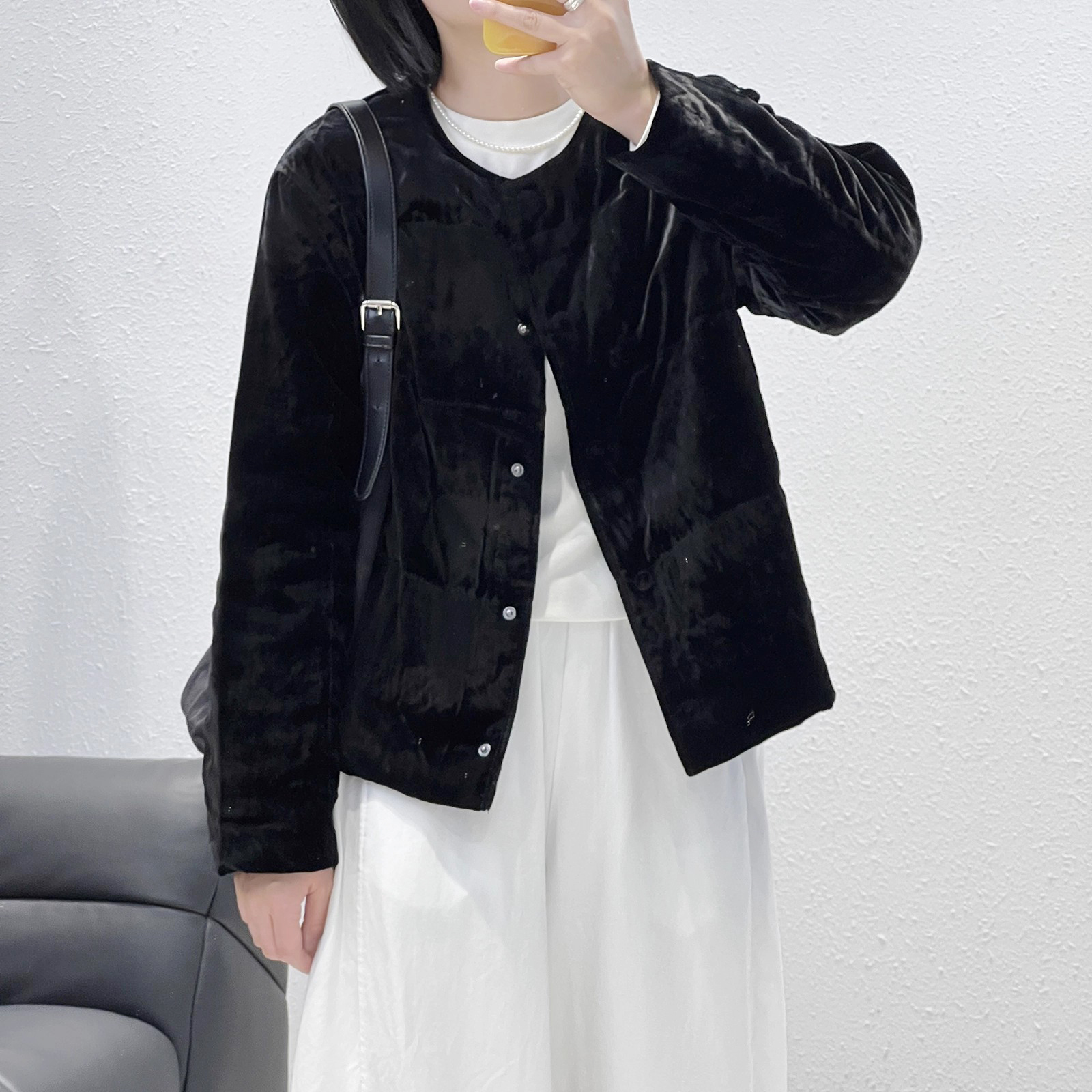 轻便圆领真丝丝绒鹅绒服外套