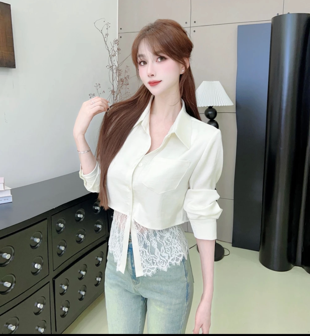 卡卡女装官方正品【北恋月晚】韩系通勤蕾丝拼接白色衬衫小众高级