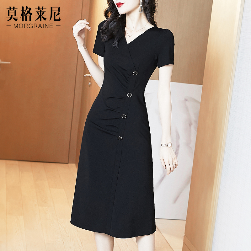 收腰小黑裙连衣裙2025新款女夏季气质修身显瘦赫本风黑色过膝长裙