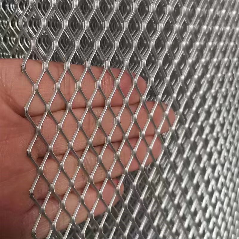 菱形钢板网防护网 304不锈钢钢板网养殖装饰踏板安全防盗一体拉伸