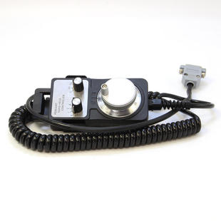 SM4100电子手轮脉冲发生器可用于数控系统调节参数可配编程控制器