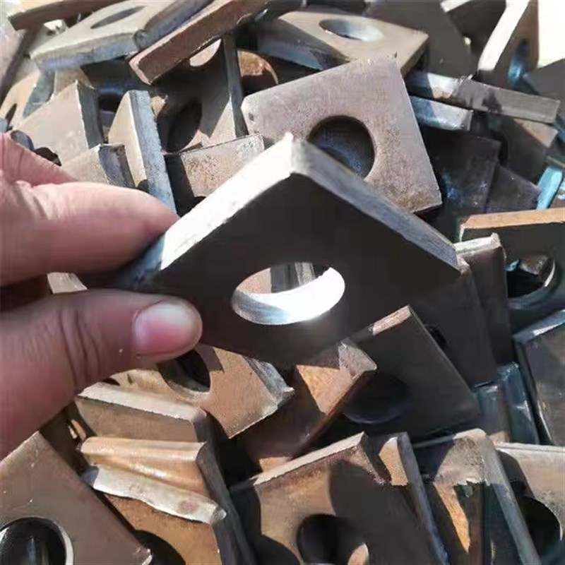 加厚四方形垫c片平垫M16M18M20M24M30M36M42M27M42M12M8M10M14M22