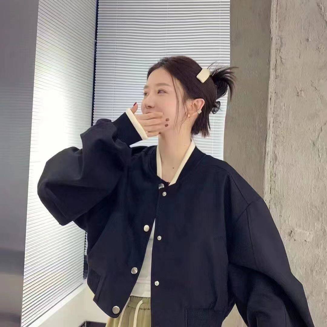 2026早秋新款小个子薄款单排扣卫衣开衫棒球服外套休闲女上衣爆款
