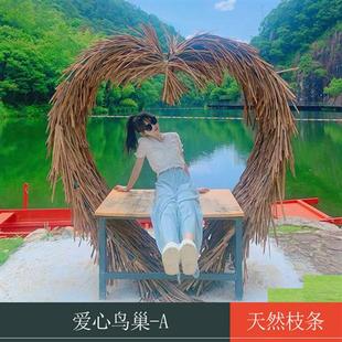 巴厘岛网红鸟巢秋千景区打卡婚纱拍摄道具创意圆形床户外吊篮名宿