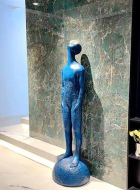 酒店大堂大型人物落地摆件售楼样板房橱窗抽象艺术雕塑玻璃钢摆件