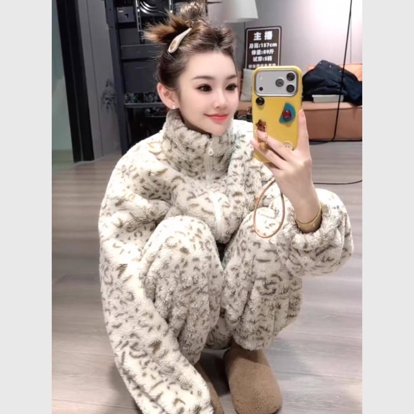 2026超火冬装新款一整套美拉德豹纹珊瑚绒外套休闲家居服女套装