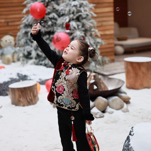 大小卷【一寸欢喜】冬季新款女童中国风旗袍马甲儿童新年拜年服