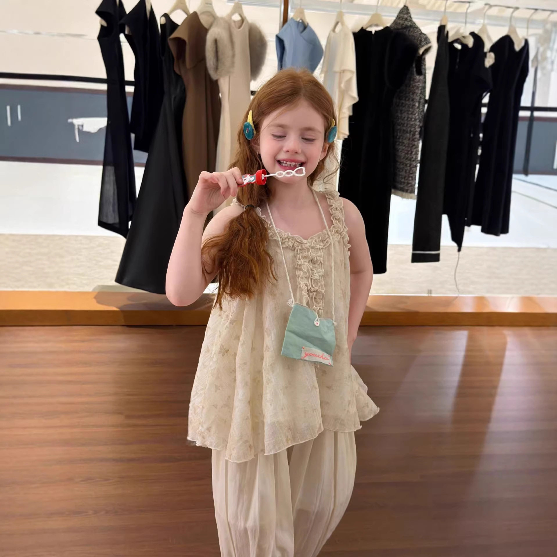 26夏季新款法式甜美吊带小背心女童木耳边小衫设计感外穿上衣吊带