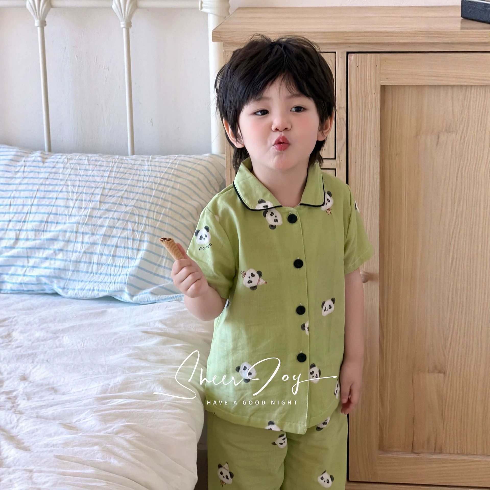 春夏季双层纱嵌条款儿童短袖长裤家居服男孩套装儿童嵌条系列睡衣