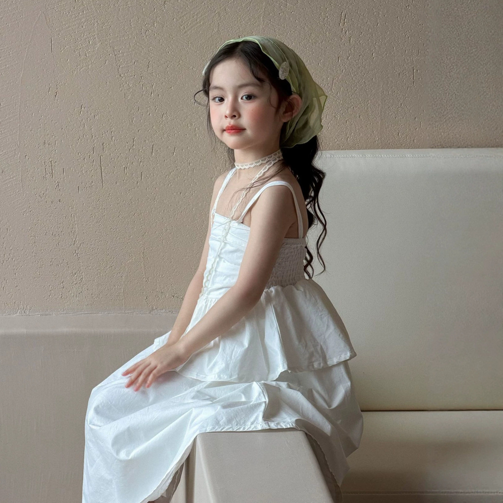 女童连衣裙2026夏季新款高级感韩系白色吊带裙蛋糕裙公主裙背心裙