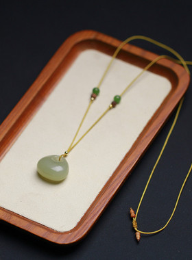 天然和田玉小书包吊坠   男女生款式项饰品 简约百搭项链送礼创意