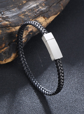 潮牌通用钛钢黑色简约手链皮质