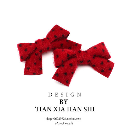 儿童红色毛绒蝴蝶结发夹