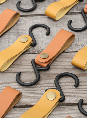 便携式户外挂钩野营S型皮革收纳挂钩钥匙扣PU挂扣三角置物架挂钩