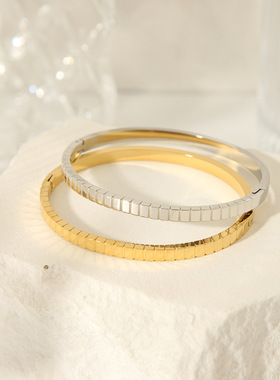 欧美Ins简约时尚百搭格纹半不锈钢首饰不掉色18K女士跨境手镯