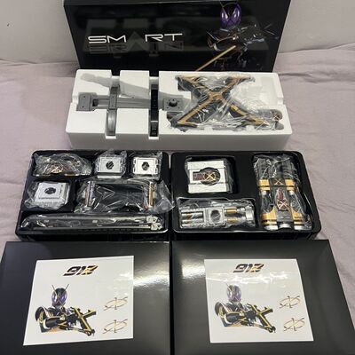 第十批万泰国产假面骑士csm凯撒腰带豪华套装脚踢拳套光剑联动