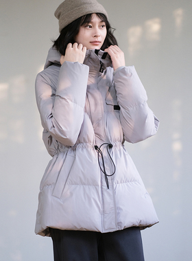 那禾新品短款收腰连帽白鸭绒羽绒服保暖通勤外套女NW54RR0669