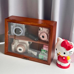 拍立得相纸收纳盒相机防潮干燥箱ccd展示架盲盒展示柜桌面防尘女