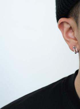 FourPin钩爪耳钉欧美小众百搭简约高级感925纯银不过敏耳骨钉男女
