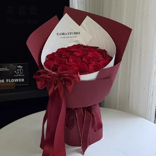 520英文圆舞曲尖角花束定型片