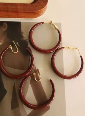 安可拉红色滴油蚊香耳夹秋冬高级感个性耳圈无耳洞耳饰新年礼物