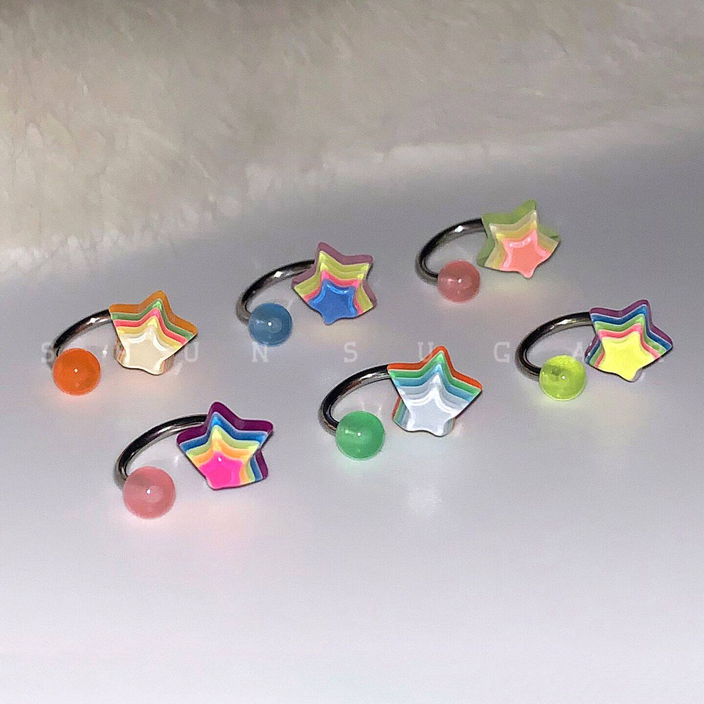 夏日彩色星星耳骨钉马蹄环1.2粗耳骨环多巴胺耳钉少女耳环女