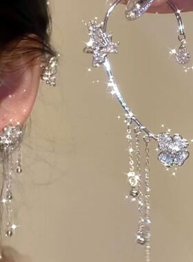 飞花蝶舞蝴蝶耳挂无耳洞耳夹耳挂式耳环一体式耳骨夹超仙高级感女